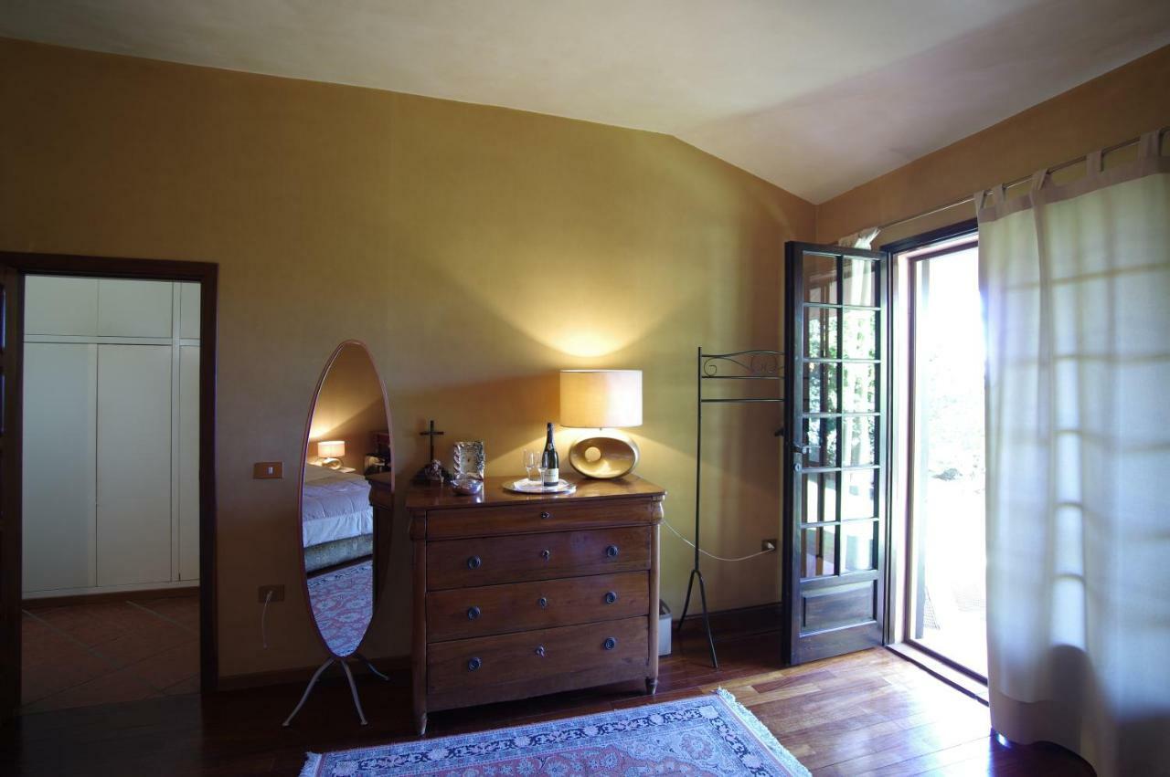 A Casa Di Angela B&B Carbonia Buitenkant foto